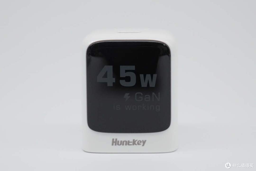 航嘉发布灵动F45 Neo充电器,为iPhone17量身定制的45W安全快充