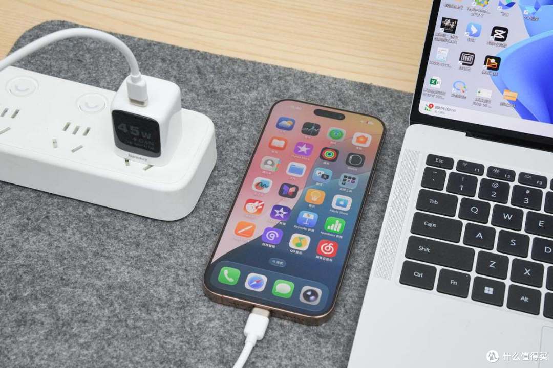 航嘉发布灵动F45 Neo充电器,为iPhone17量身定制的45W安全快充