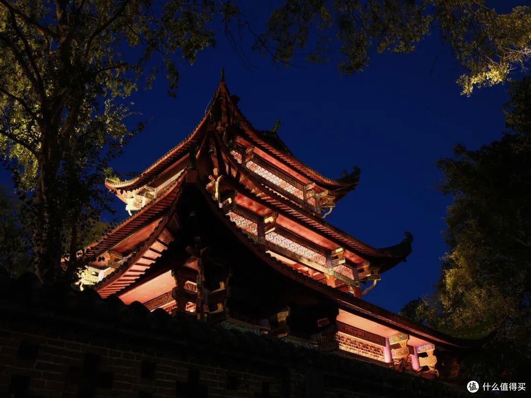 高速会堵车,景点会堵人,连沙漠都会堵骆驼,国庆还可以怎么玩?