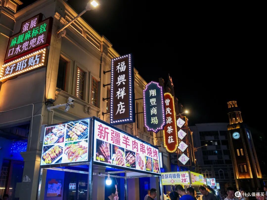高速会堵车,景点会堵人,连沙漠都会堵骆驼,国庆还可以怎么玩?