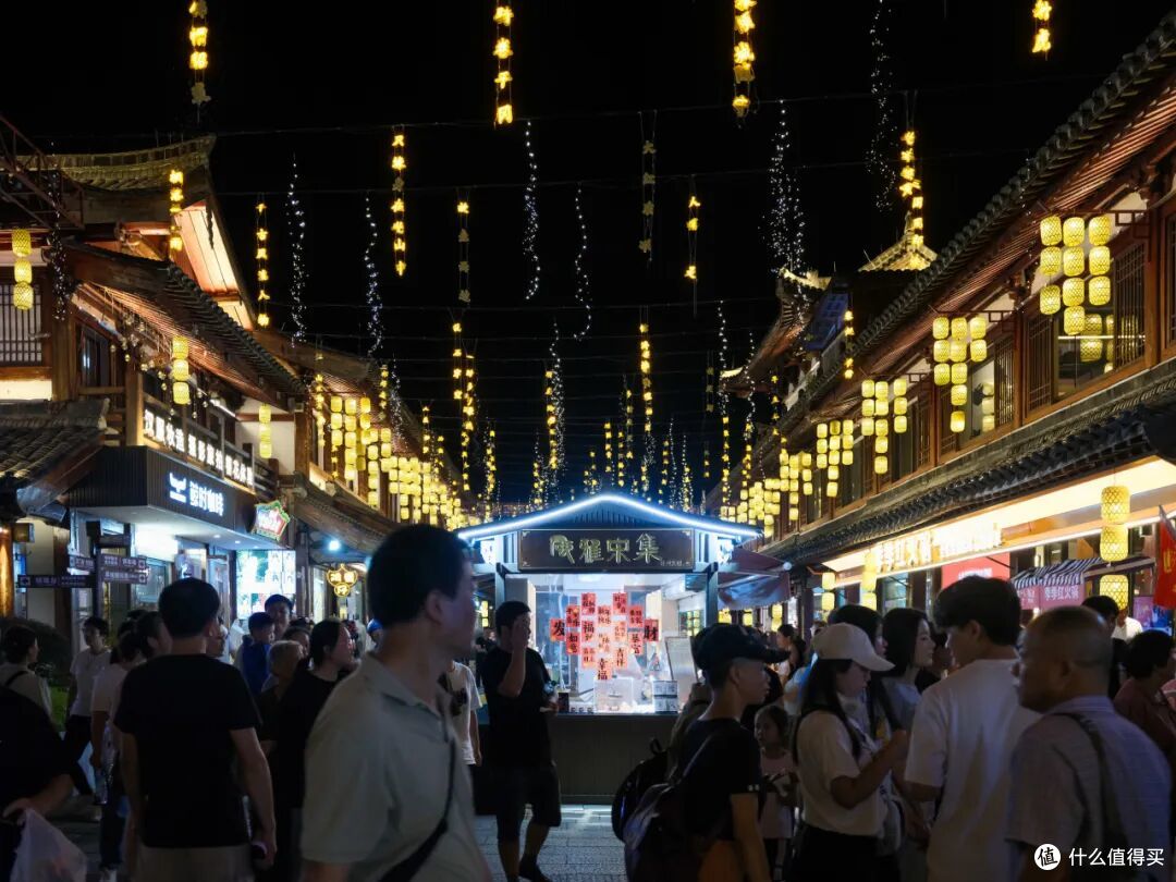 高速会堵车,景点会堵人,连沙漠都会堵骆驼,国庆还可以怎么玩?