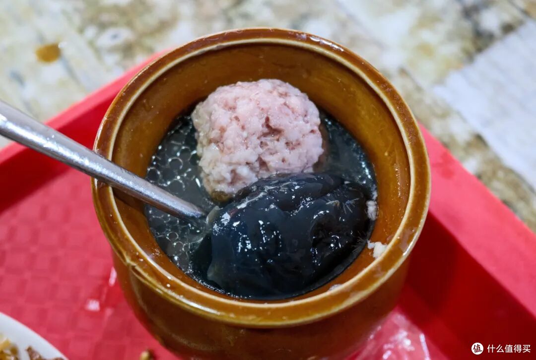 在这个征服全国食客味蕾的城市,吃到七步一晕碳是什么体验?