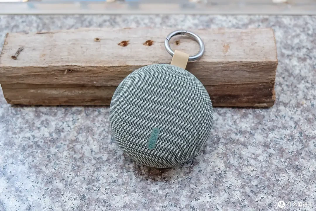 REDMI户外蓝牙音箱2体验:音质能打,三种播放模式,价格是惊喜
