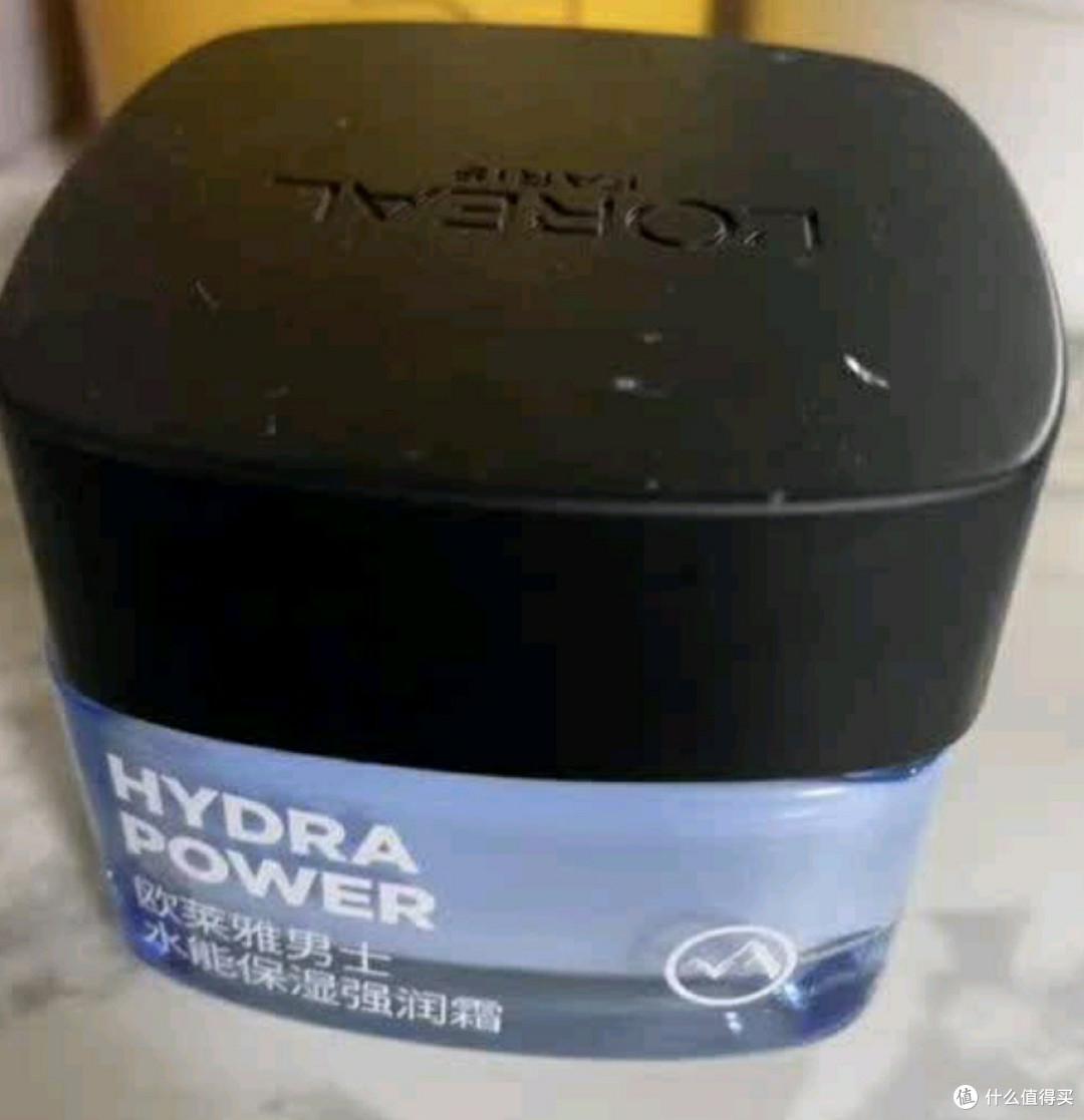 欧莱雅男士水能强润霜50ml:秋冬护肤优选,给男友的贴心保湿礼物