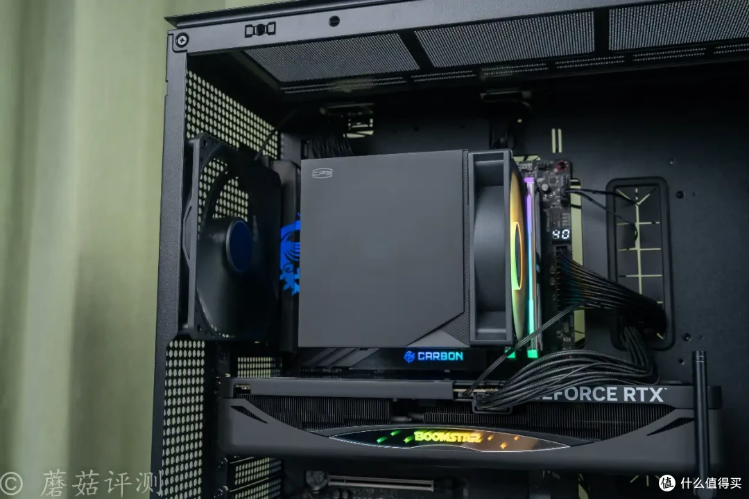 或50系高端显卡中值得入的一款、影驰RTX 5070 Ti星曜NOX OC显卡