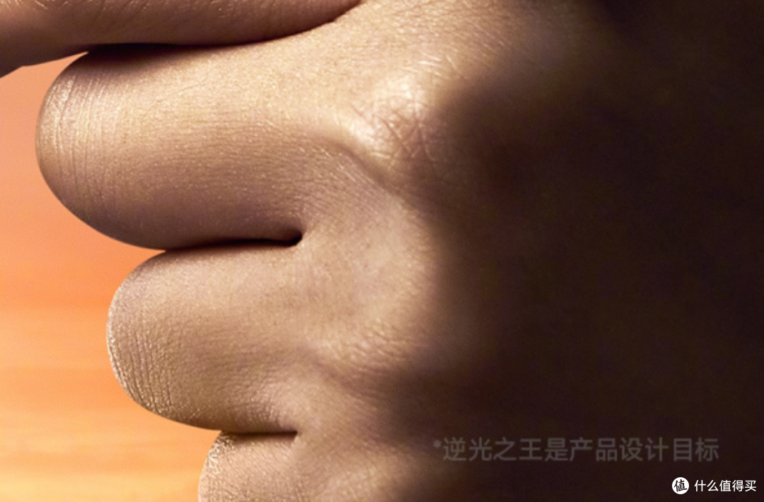 小米17 Pro发布后,“小字”营销引争议,罗永浩道出了实情