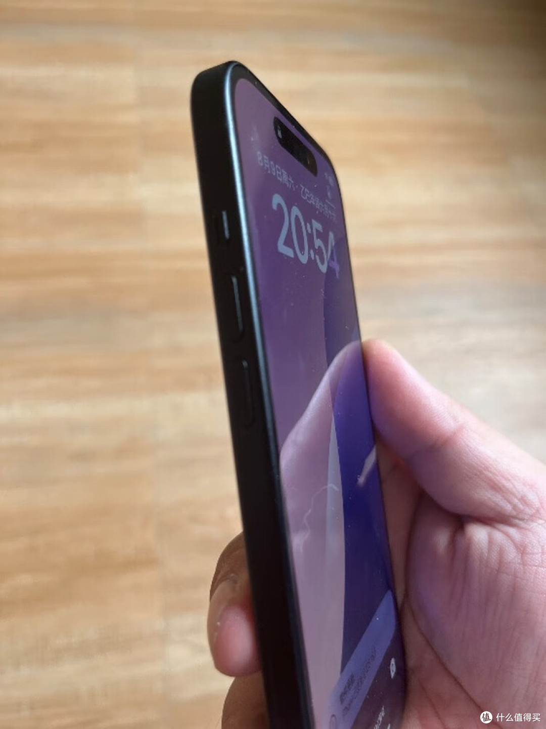 iPhone 15依然强劲，无需换17
