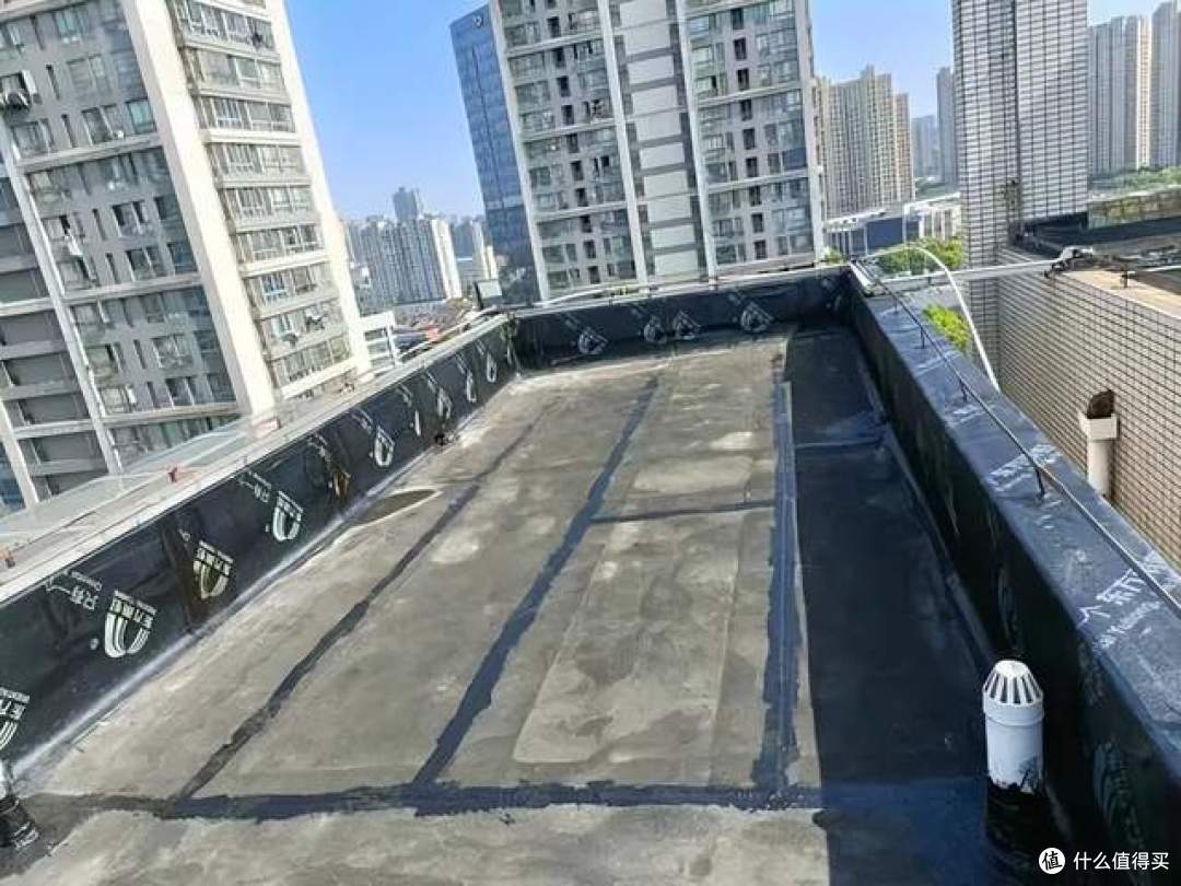 我卖掉顶楼，换成“1楼带院子”的房子，才发现二者天差地别！