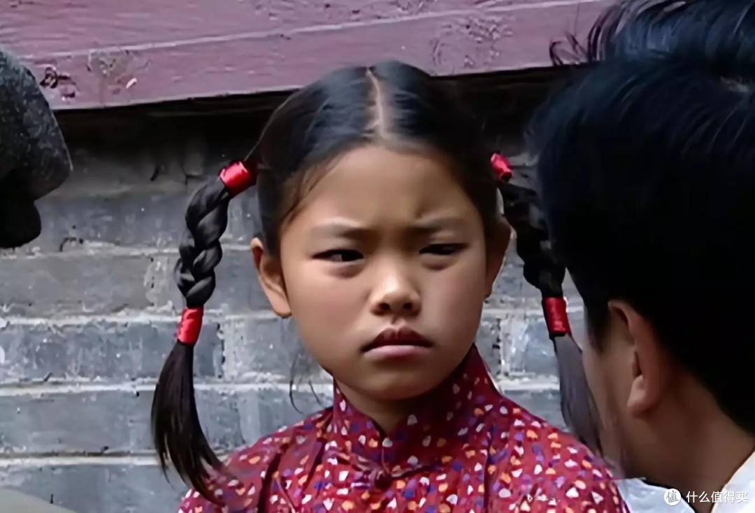 时隔二十多年，嘎子和英子再重逢，两人的差距早就天差地别