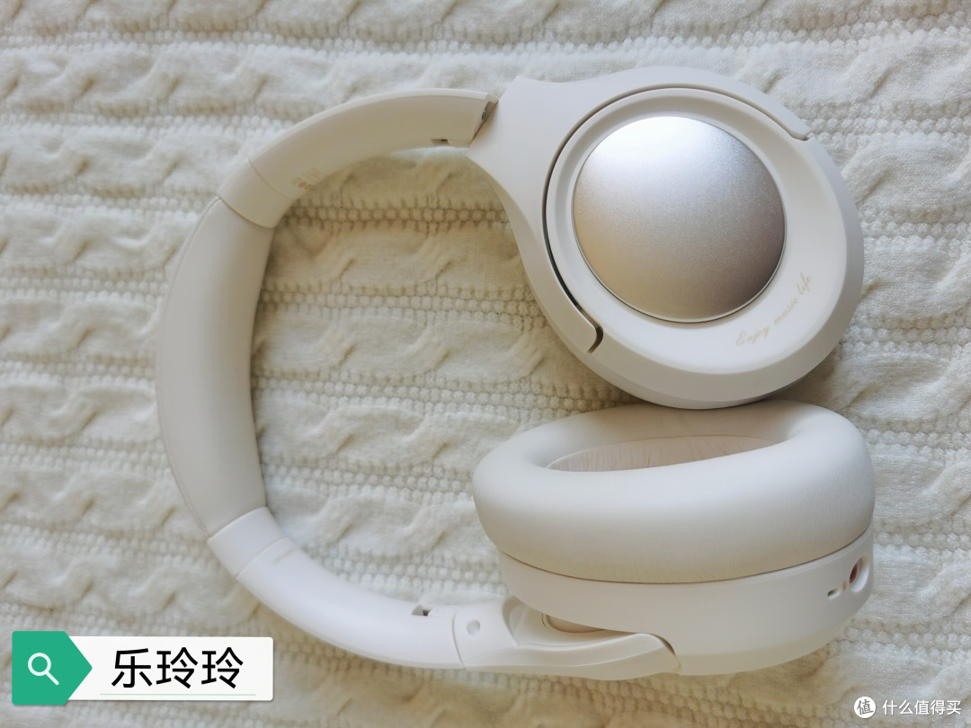 iKF King Pro全新升级!这头戴降噪耳机把舒适度和音质焊在身上了