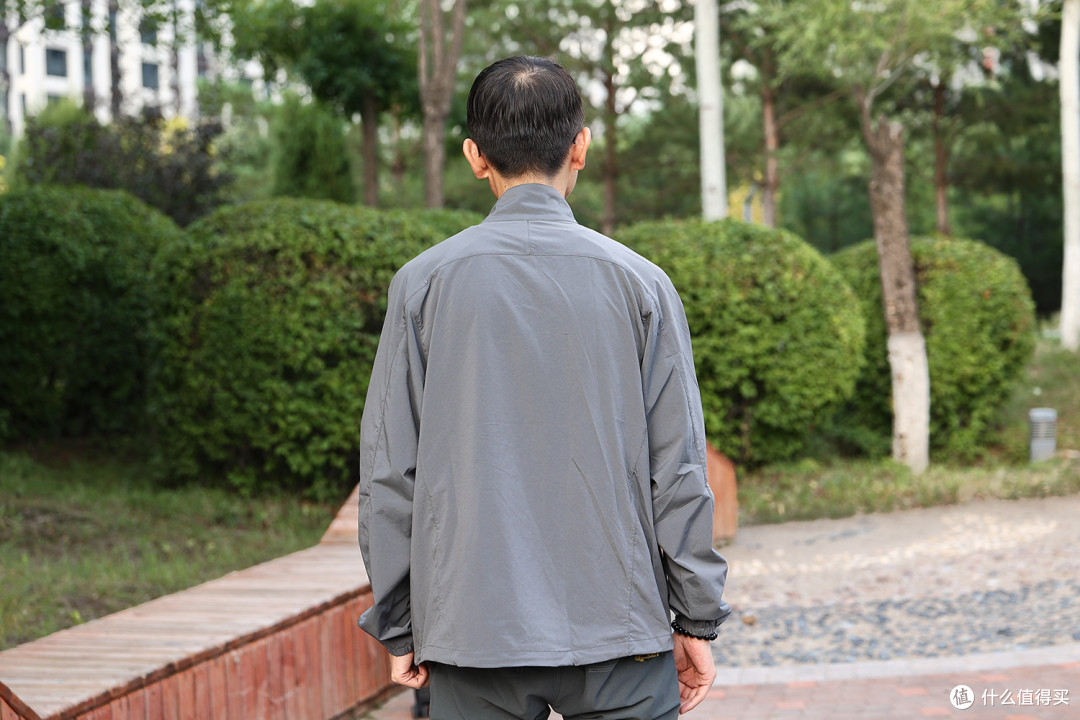 单导多光谱防晒三合一遮热服,重新定义夏日防晒科技