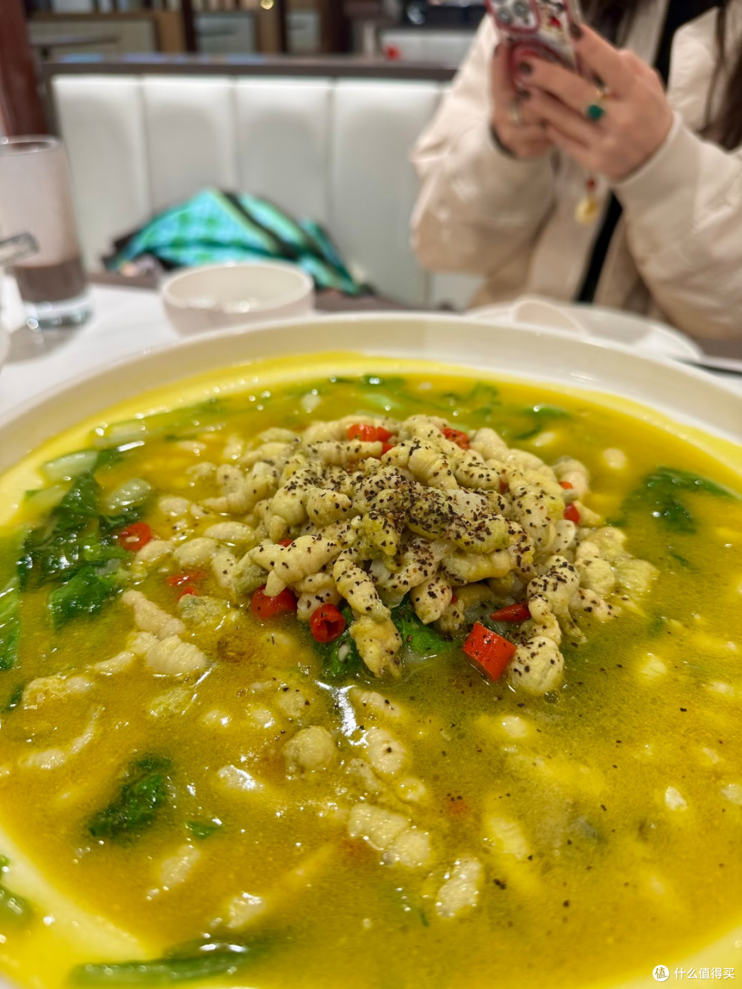 在连云港吃海肠捞饭吃到舔盘,这口鲜让我忘了其他海鲜