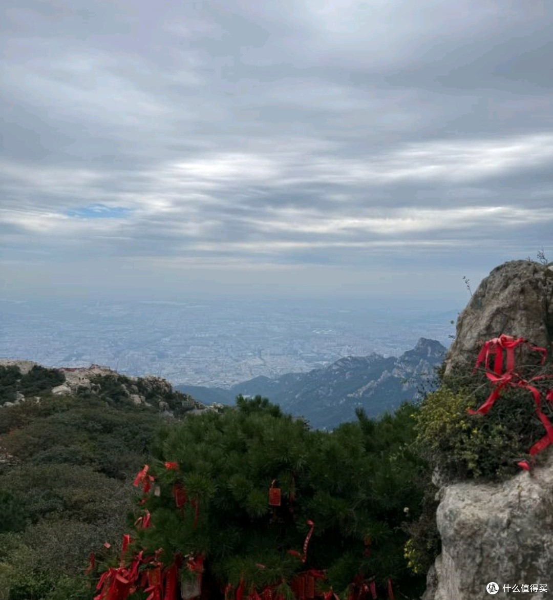 十一登泰山：五岳之首的秋日盛宴