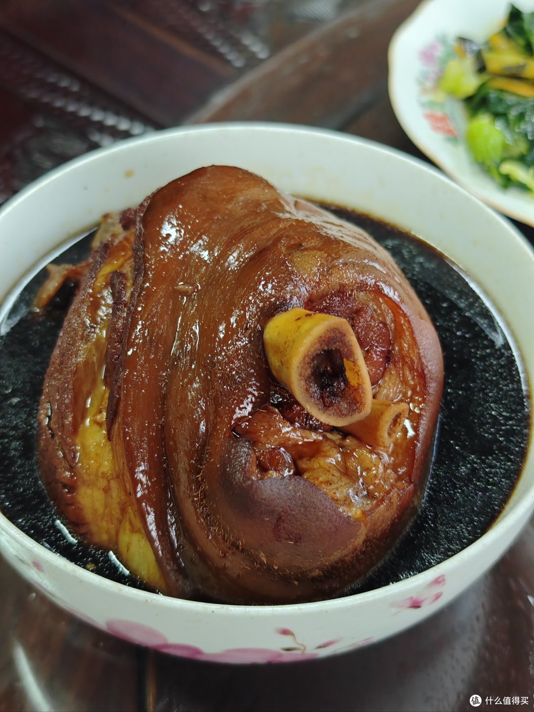 国庆假期来上海,这10大特产记得带,物美价廉,送礼有面