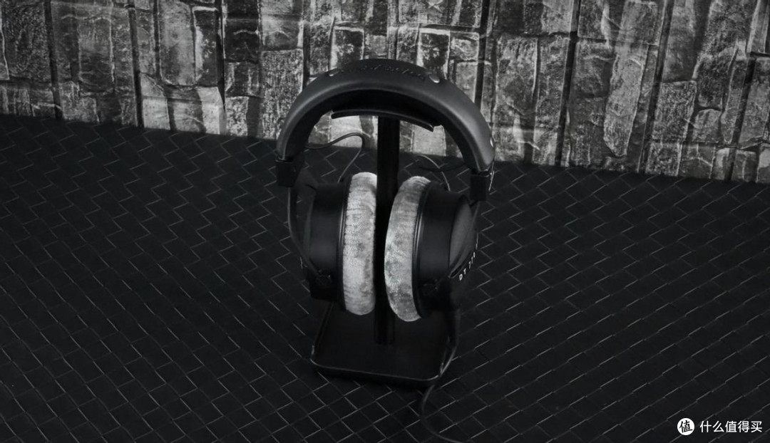 监听与欣赏音乐两不误!评拜雅DT770 PRO X头戴式录音棚专用耳机