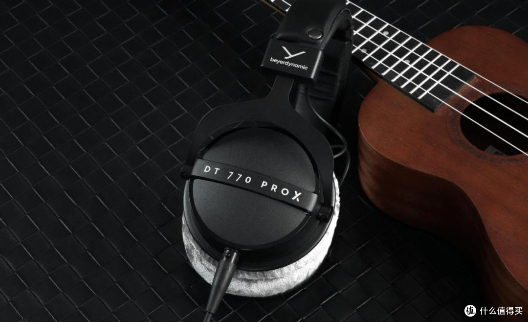 监听与欣赏音乐两不误!评拜雅DT770 PRO X头戴式录音棚专用耳机