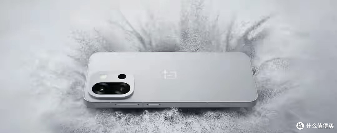 小屏旗舰要变天,2025小钢炮大战打响,几种旗舰来袭,3399元起