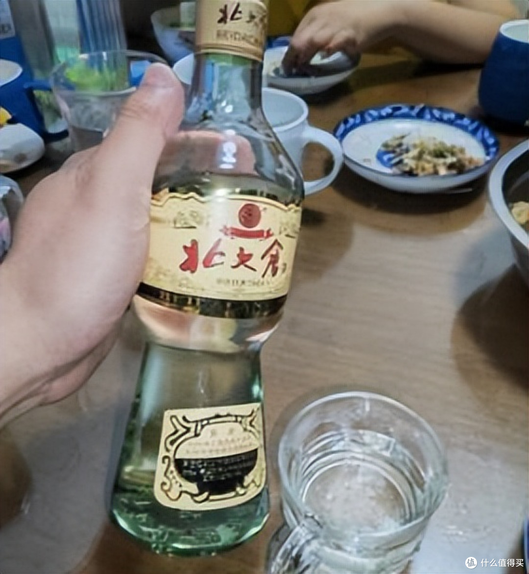 快来看！这6款“爷爷辈”老白酒，包装丑，却是纯粮酿造，还便宜