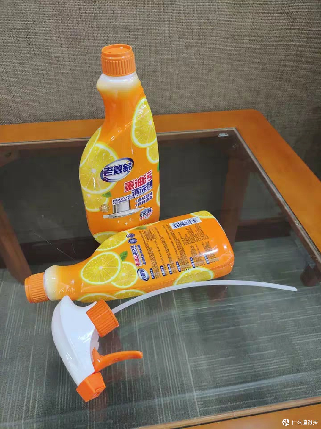 老管家重油污净实测:轻松清洁厨房
