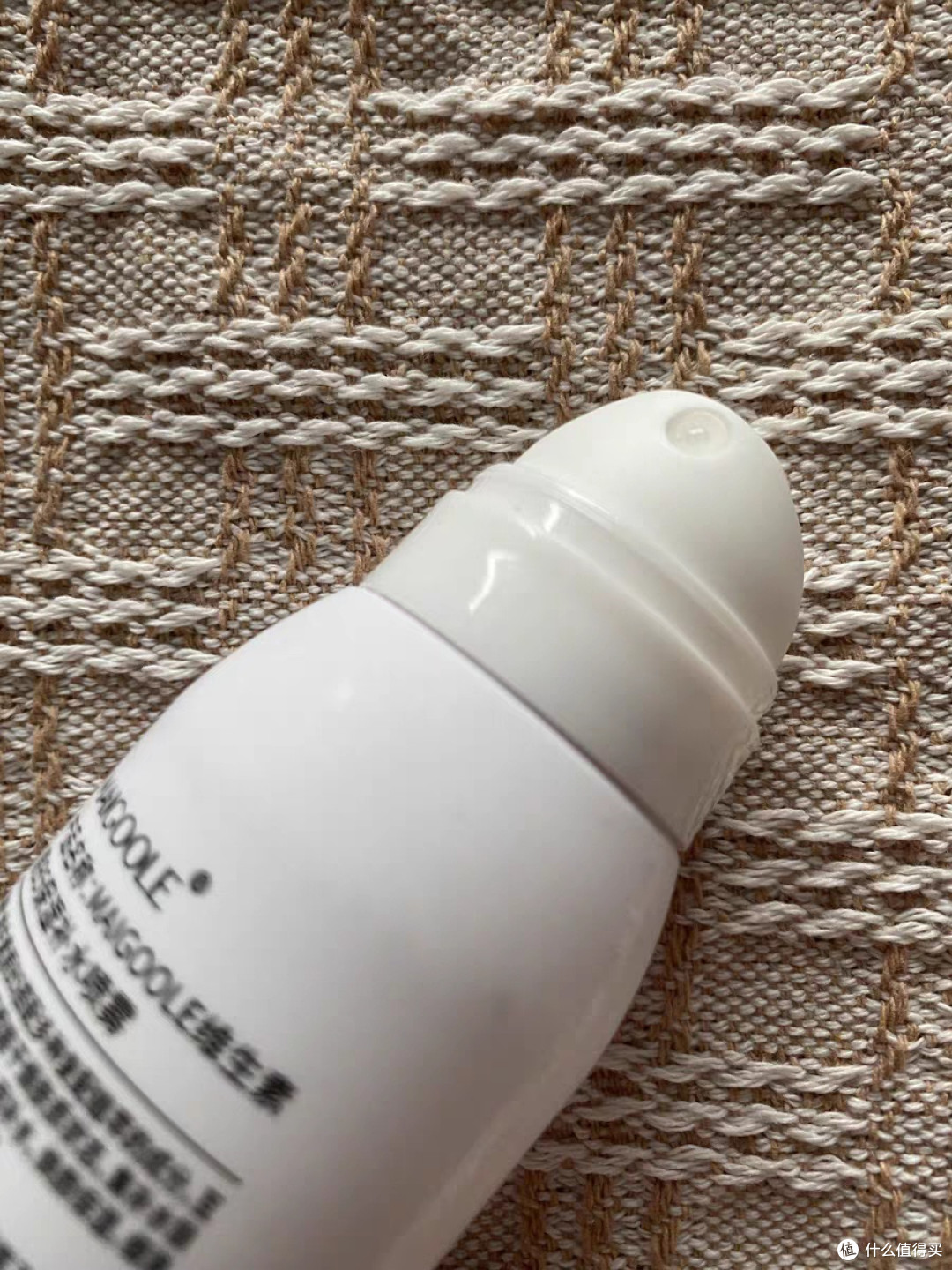 敏感肌适用的高效保湿喷雾