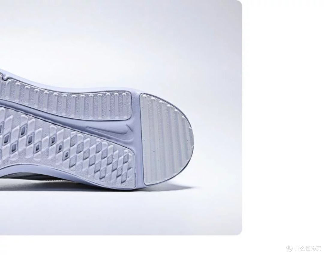 Nike COSMIC RUNNER (GS):孩子运动好伙伴
