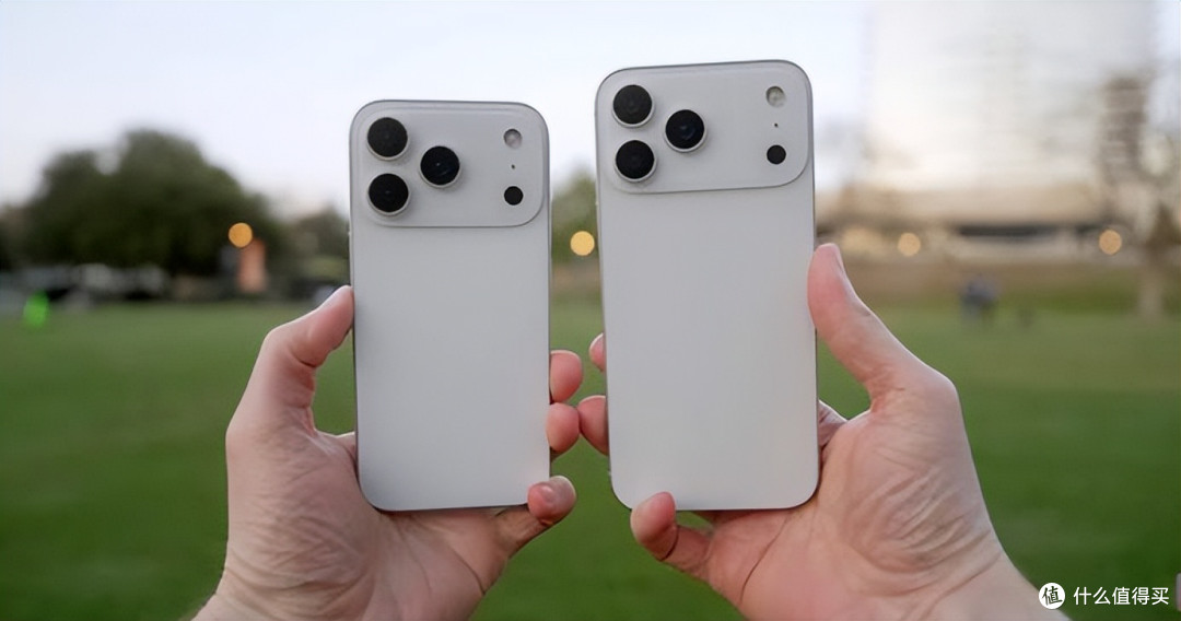 库克终于“听劝”：iPhone17用256GB+高刷屏，终结“挤牙膏”时代