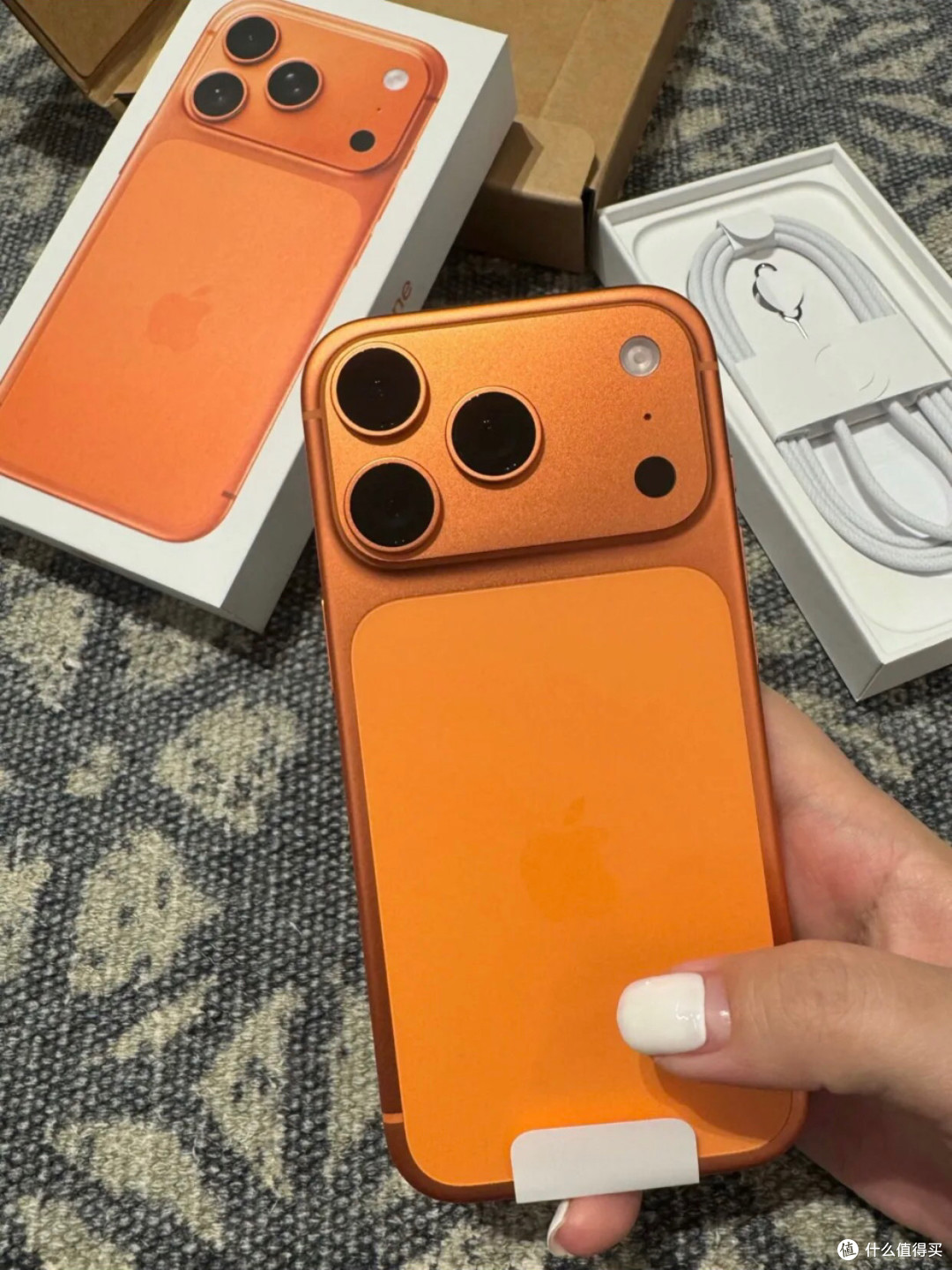 iPhone 17发布会：硬件升级，体验打折