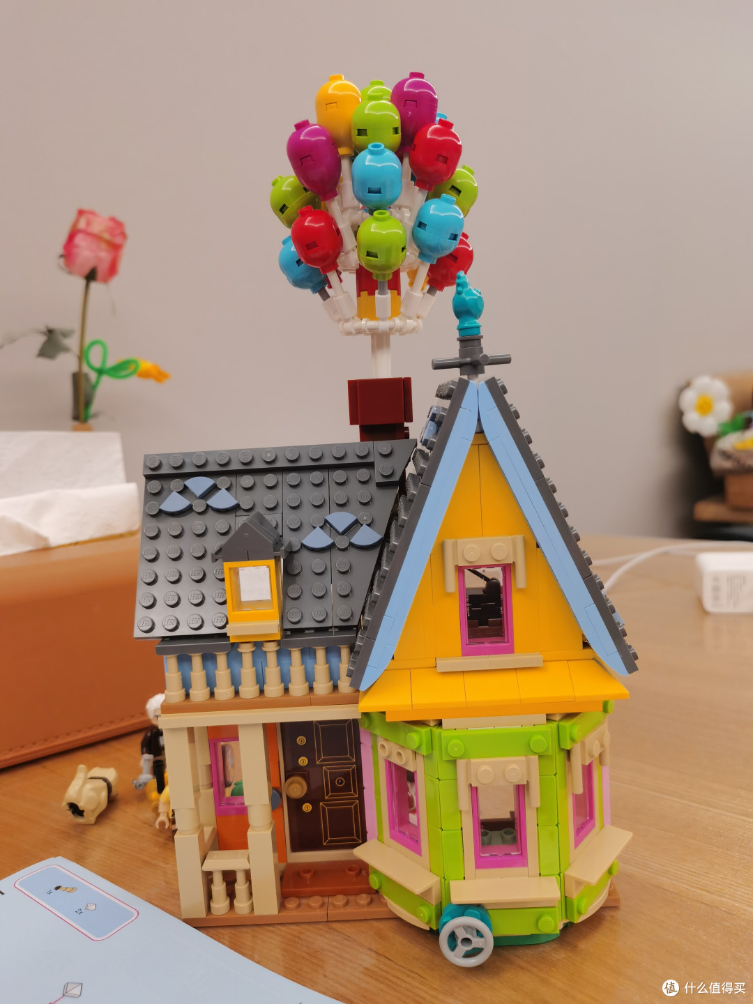 乐高43217飞屋环游记,飞屋up house