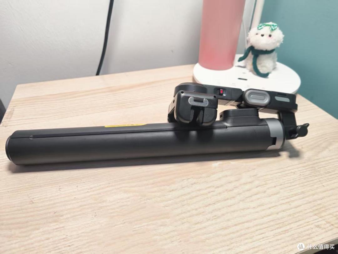 奥川M3 Pro真实测评:社恐福音!一杆搞定自拍+跟拍+防抖不求人