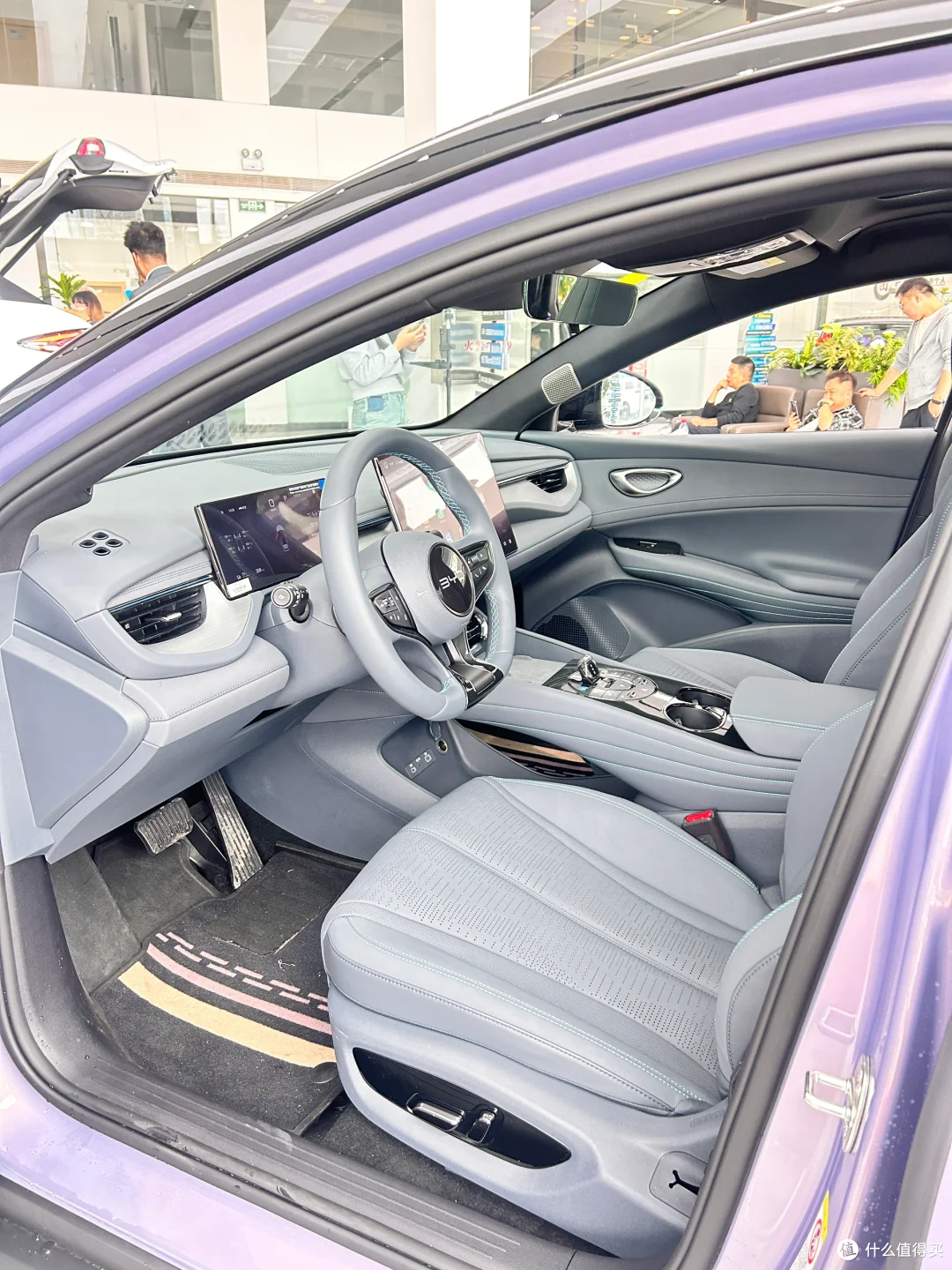 性能控的 “技术狂欢”,海豹 06GT 的电动 GT 硬核密码