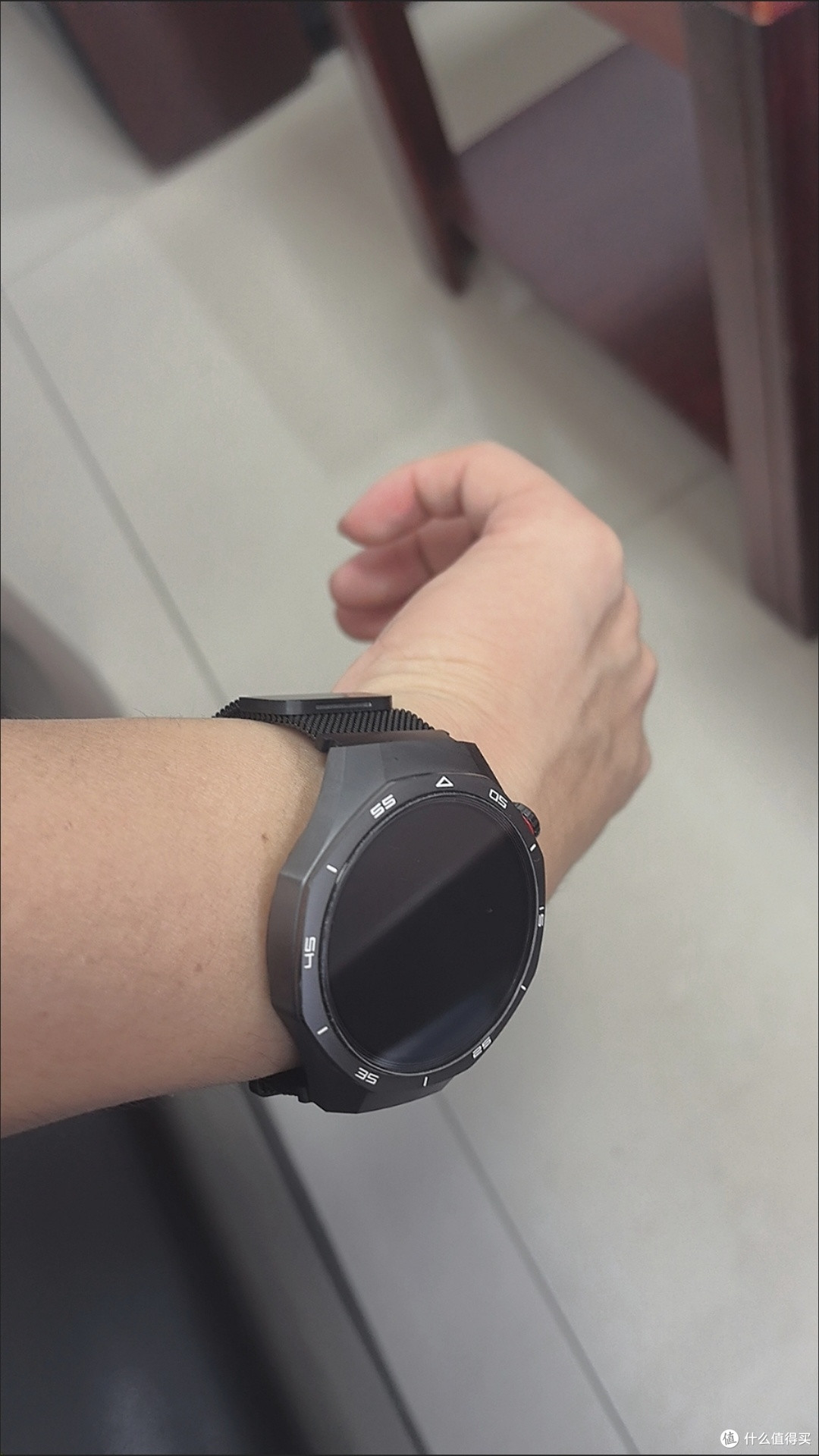 现在1500元左右的华为WATCH GT5PRO手表,或许双十一价格能更低。