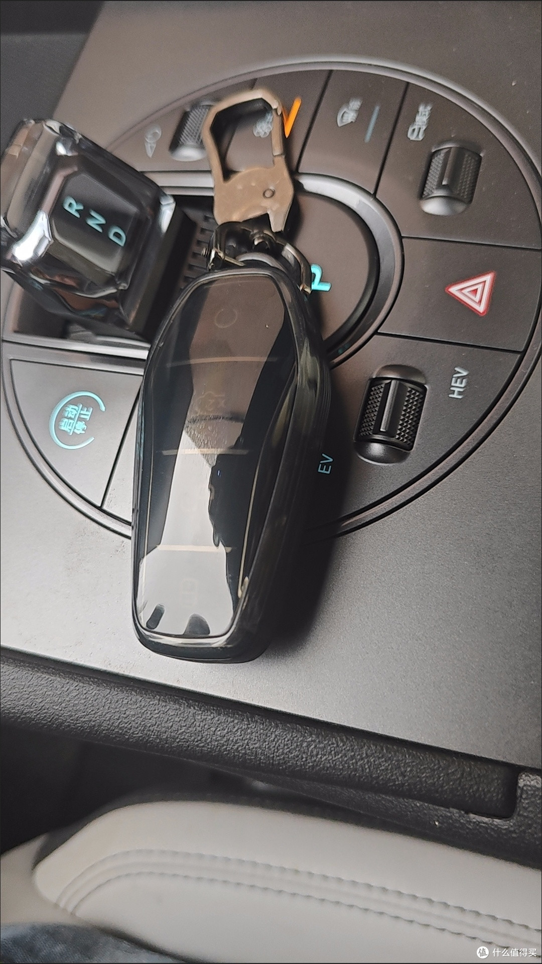比亚迪宋PLUS EV:20万级纯电家用首选