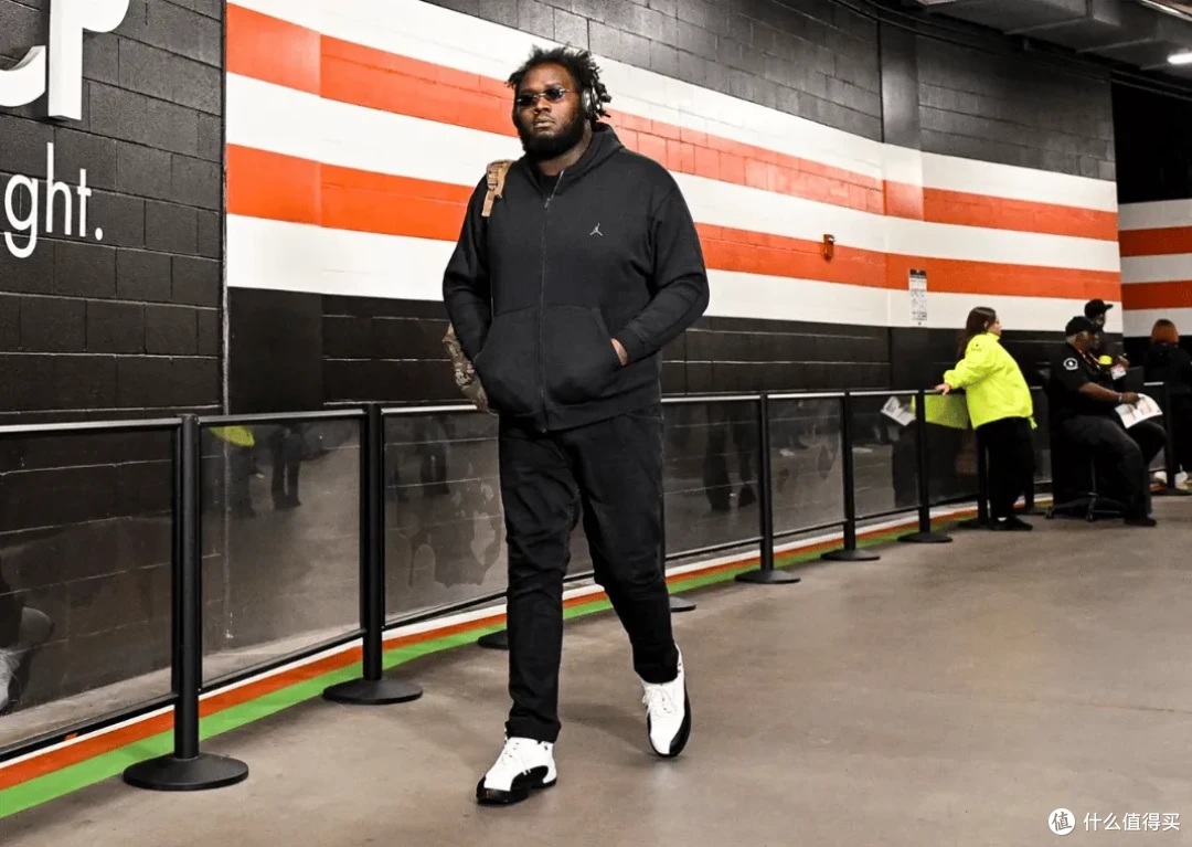 Dawand Jones