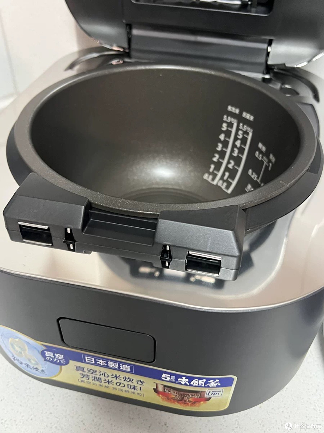 东芝舞米炊电饭煲：科技赋能生活