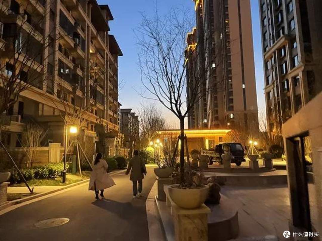 住了3年大平层,搬回老旧小区户,不得不说,二者之间天差地别!