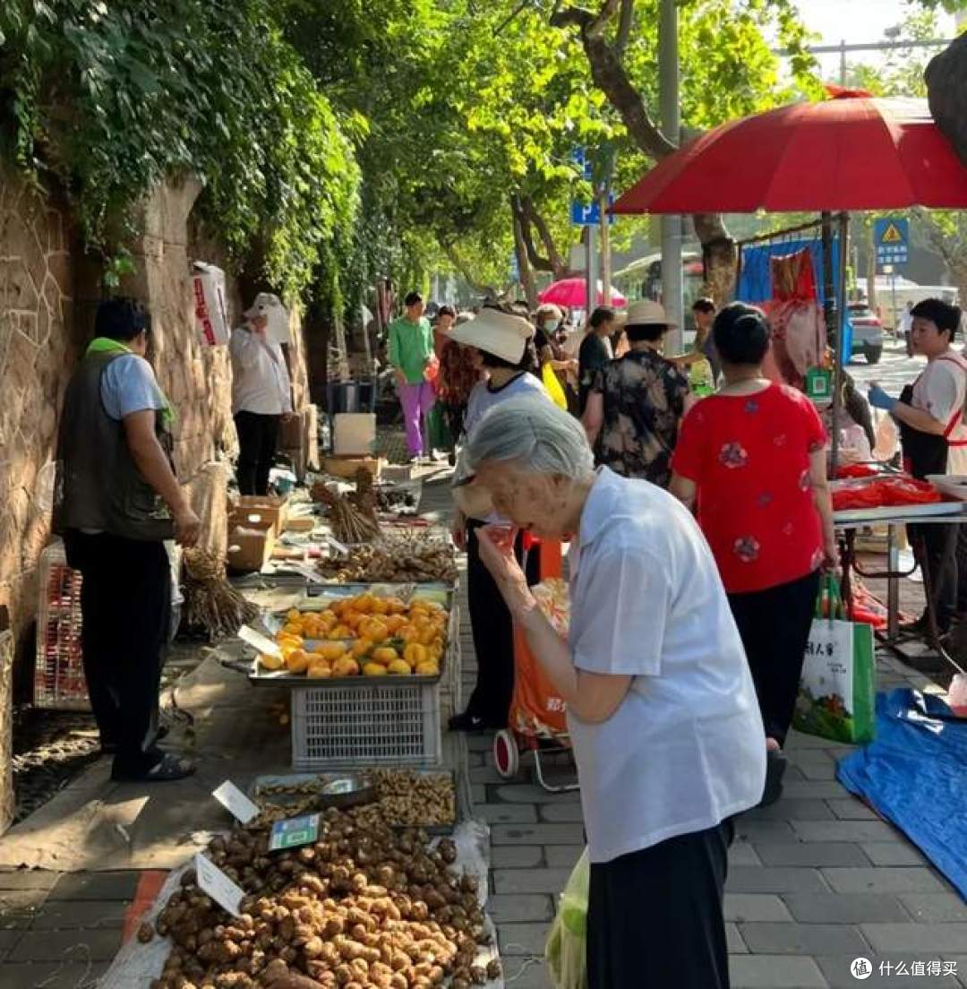 住了3年大平层,搬回老旧小区户,不得不说,二者之间天差地别!
