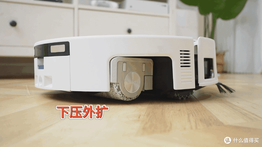 一滚即净!有娃家庭创意测试,科沃斯T80S“生存”大挑战!