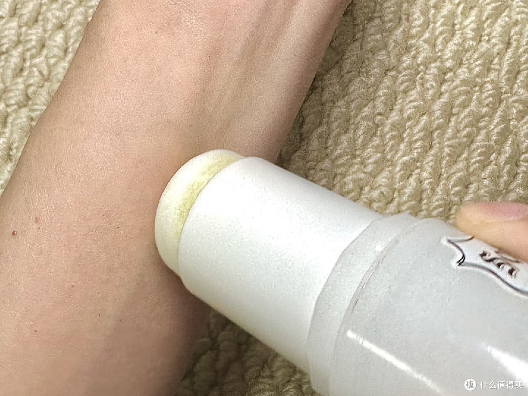 杜德乐止汗石,夏日多汗救星