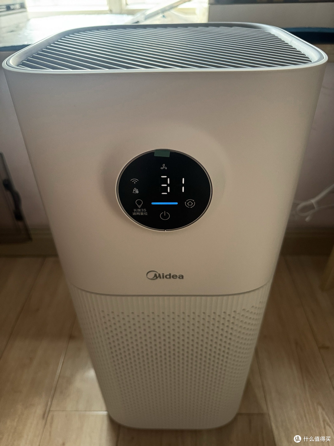美的空气净化器把“卧室空气”滤干净