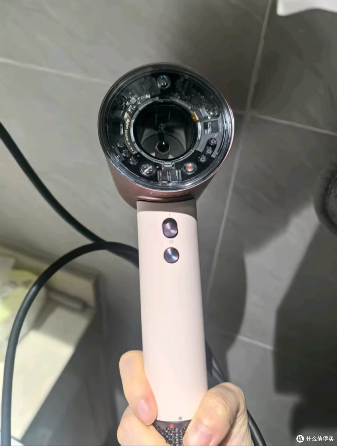 戴森HD16智能吹风机，重新定义高效护发体验