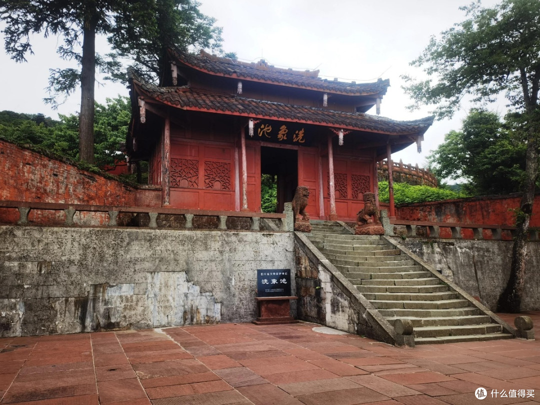 十一峨眉山攻略:不做准备难赏美景