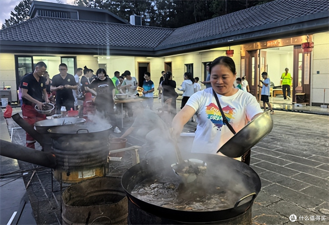 双节同庆公益同行 德化县九仙山上演温暖嘉年华