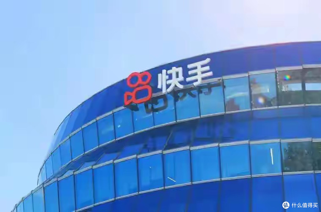 告别“草莽”，拥抱效率：快手商业化的“大一统”与时代终结