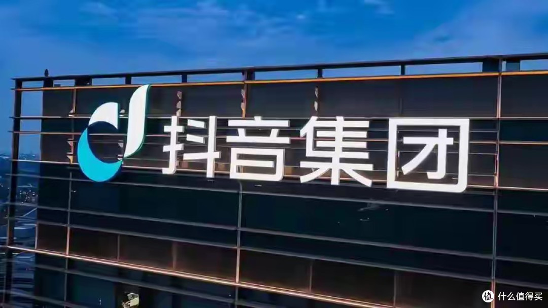告别“草莽”，拥抱效率：快手商业化的“大一统”与时代终结