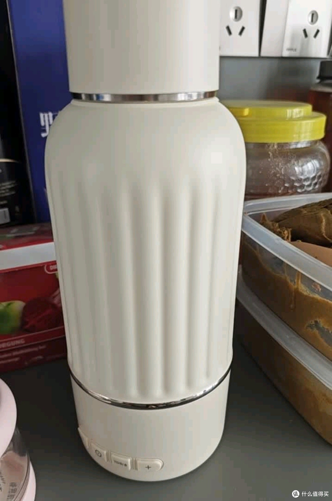 小白熊SnowBear无线便携恒温杯婴儿水壶保温儿童外出泡奶电热杯