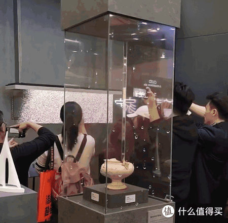 双十一电视机怎么选?OLED好还是MiniLED好?什么是RGB-Mini LED?