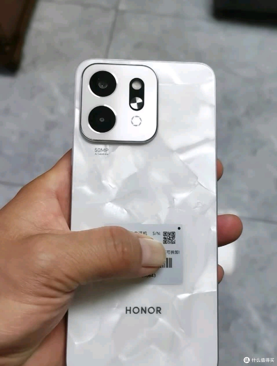 荣耀Play9T:长续航耐用手机