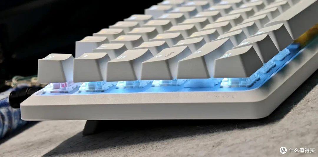 海盗船新款磁轴键盘开箱——K70PRO TKL加量不加价