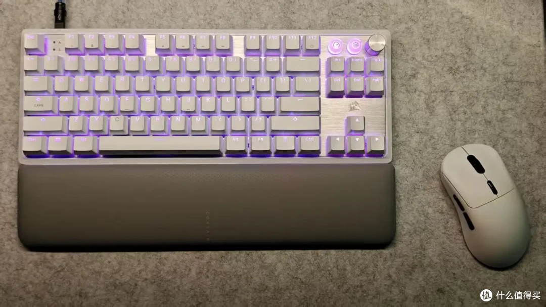 海盗船新款磁轴键盘开箱——K70PRO TKL加量不加价