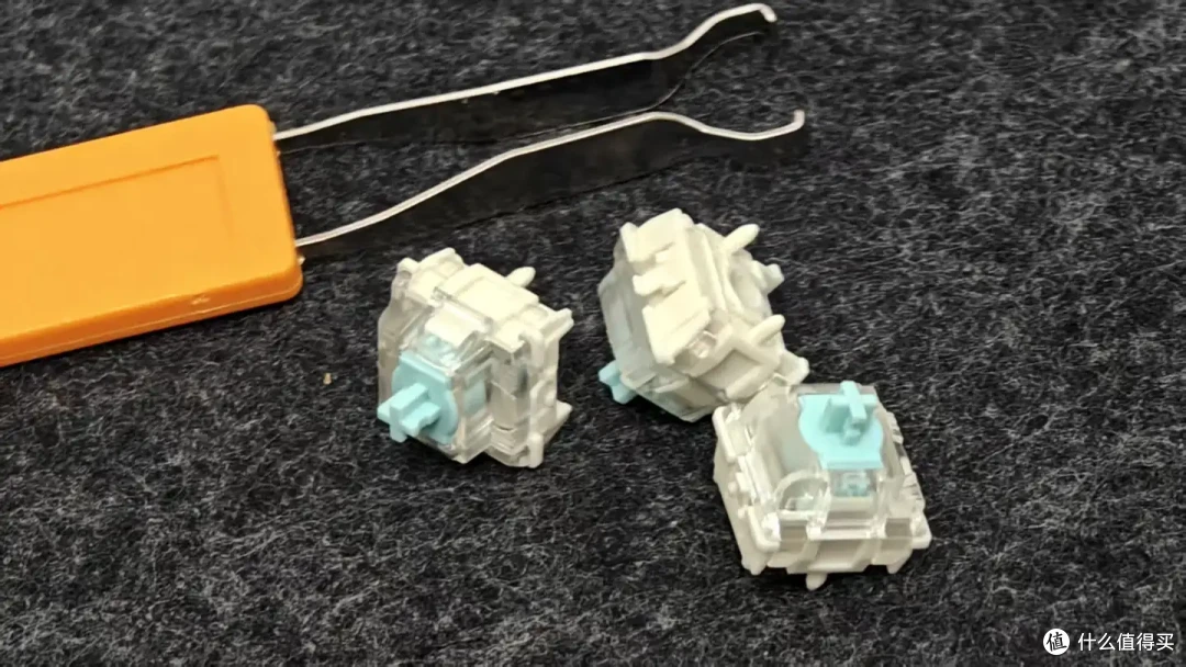 海盗船新款磁轴键盘开箱——K70PRO TKL加量不加价